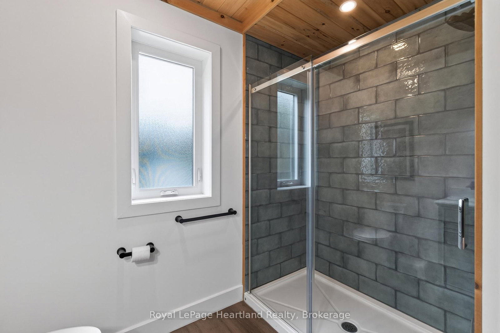 11 Maitland Avenue • Central Huron, ON photo 19