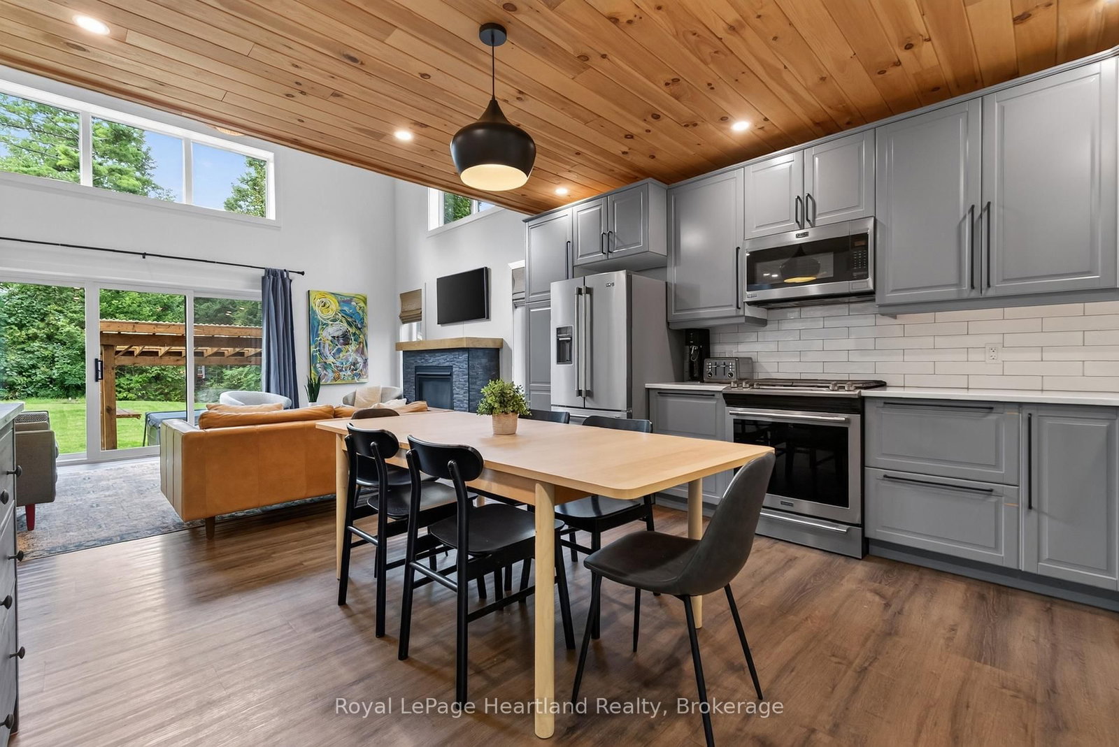 11 Maitland Avenue • Central Huron, ON photo 8