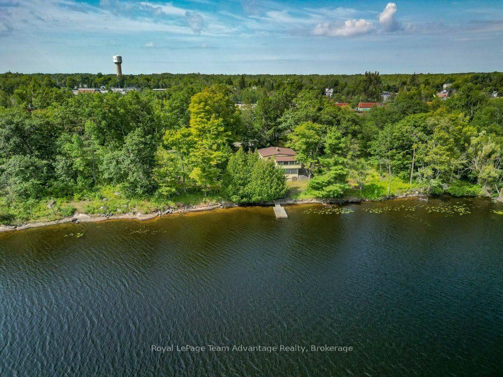 29 Kilty Bay Road • Georgian Bay, ON photo 2