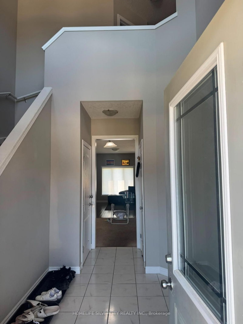 505 Florencedale Crescent