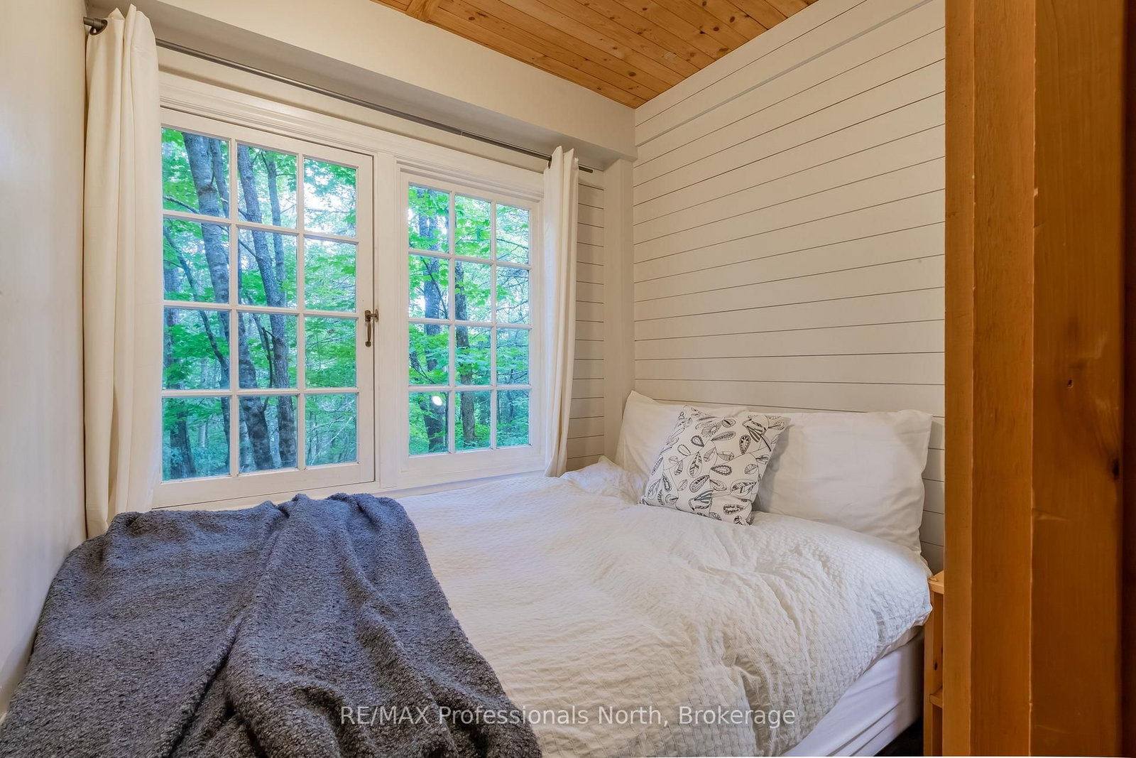 1547 North Pickerel Lake Road • Armour, ON photo 23