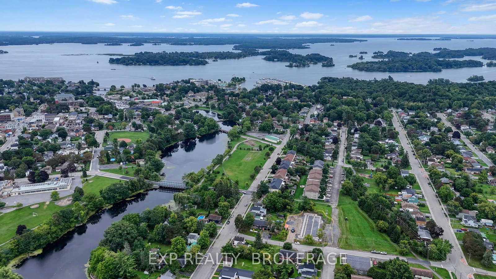 295 VICTORIA Avenue • Gananoque, ON photo 35