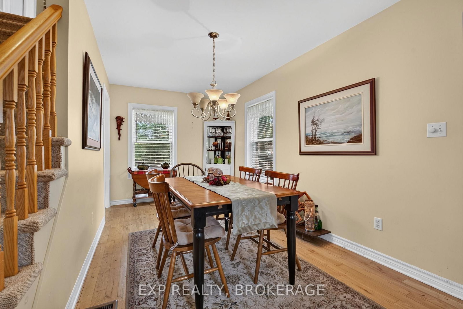 295 VICTORIA Avenue • Gananoque, ON photo 5