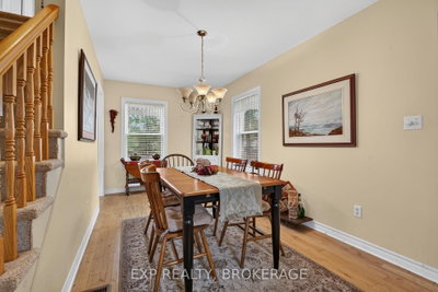 295 VICTORIA Avenue • Gananoque, ON photo 5
