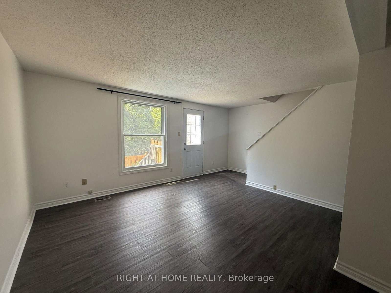 1171 Priory Lane • #2 • Ottawa, ON photo 6