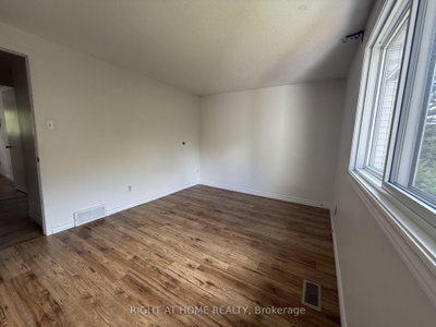 1171 Priory Lane • #2 • Ottawa, ON photo 9