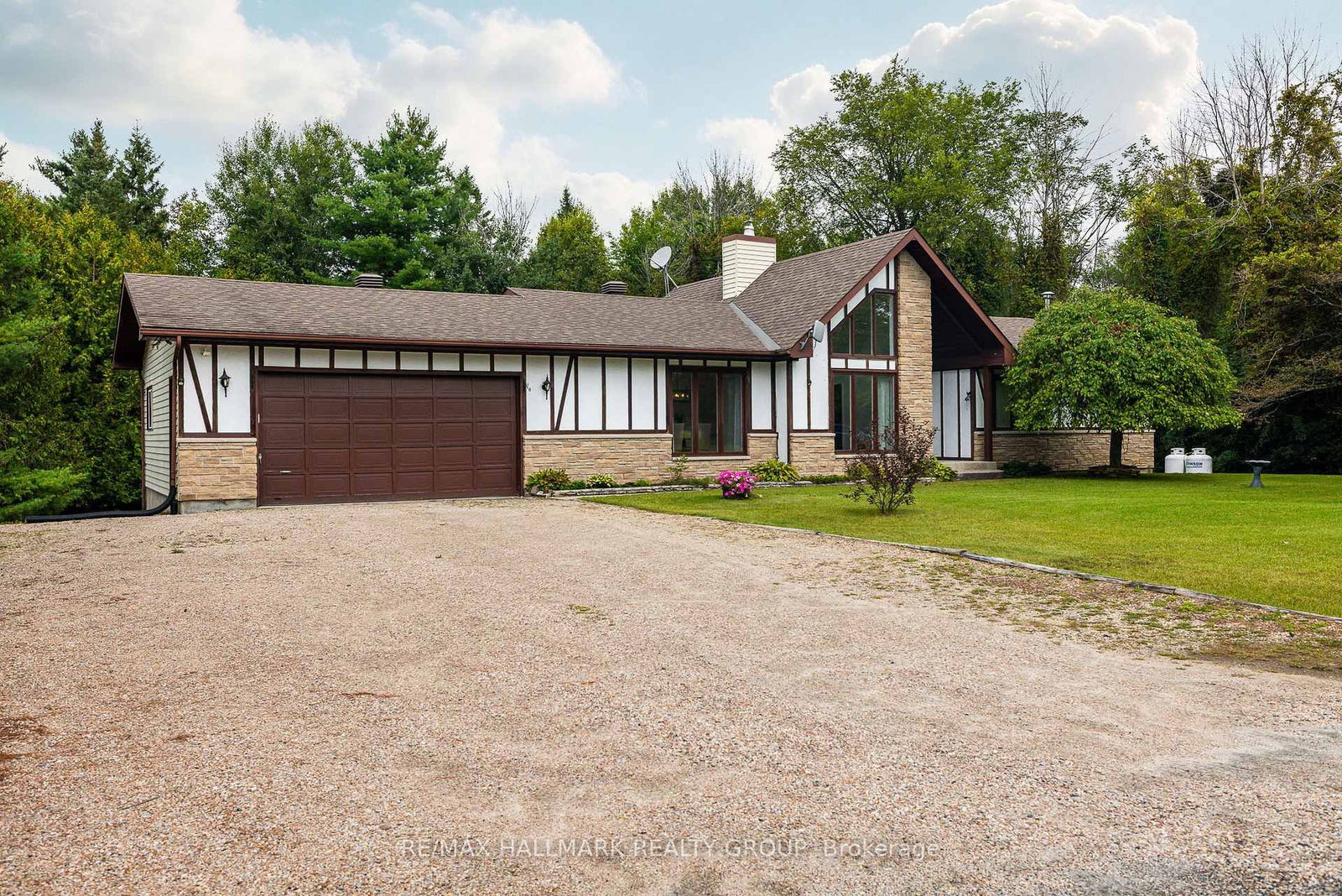 2346 Bathurst 5th Concession Road • Perth, ON photo 5
