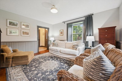 69 Katherine Street S • Woolwich, ON photo 8