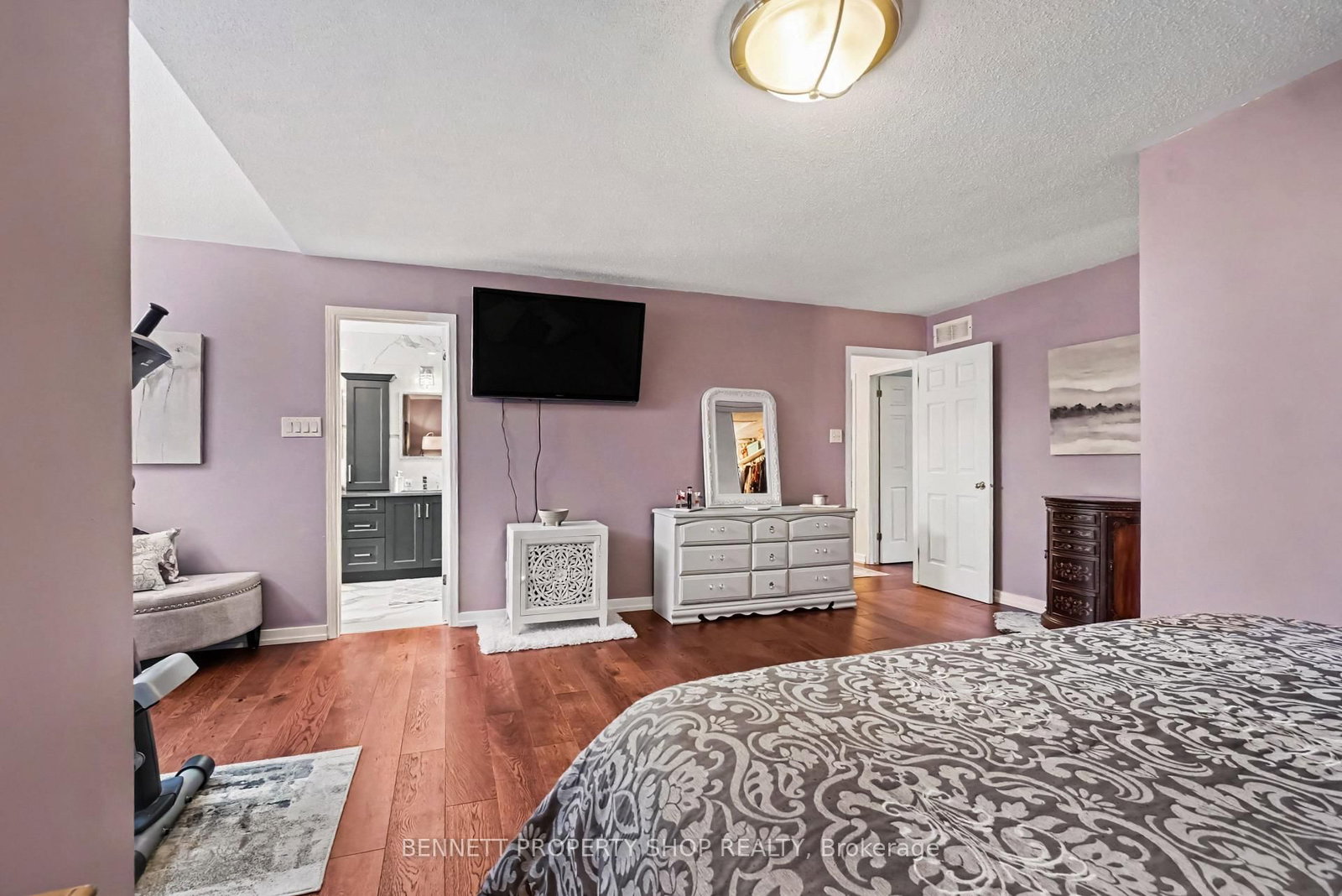 21 Summerwind Crescent • Nepean, ON photo 13