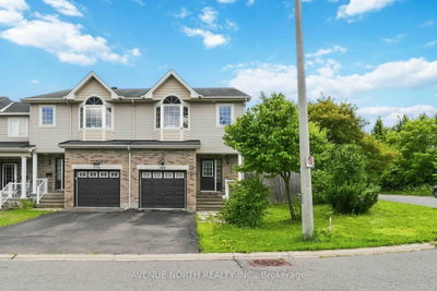 216 Cityview Crescent • Ottawa, ON photo 2