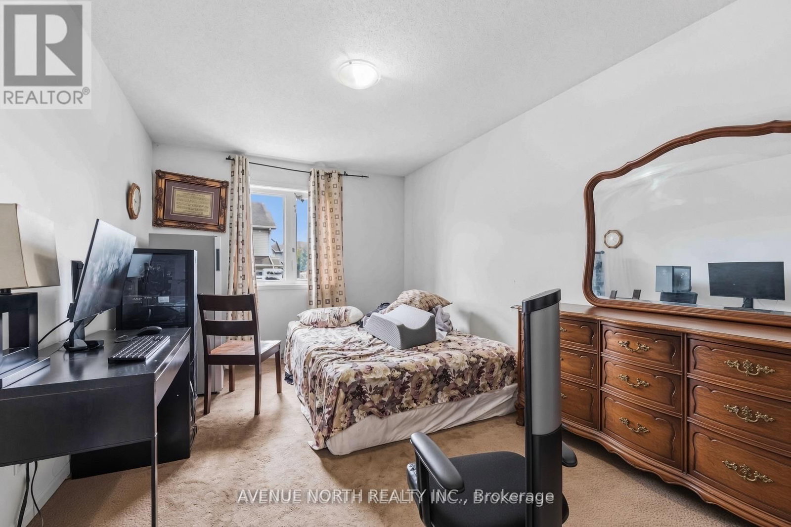 216 Cityview Crescent • Ottawa, ON photo 20