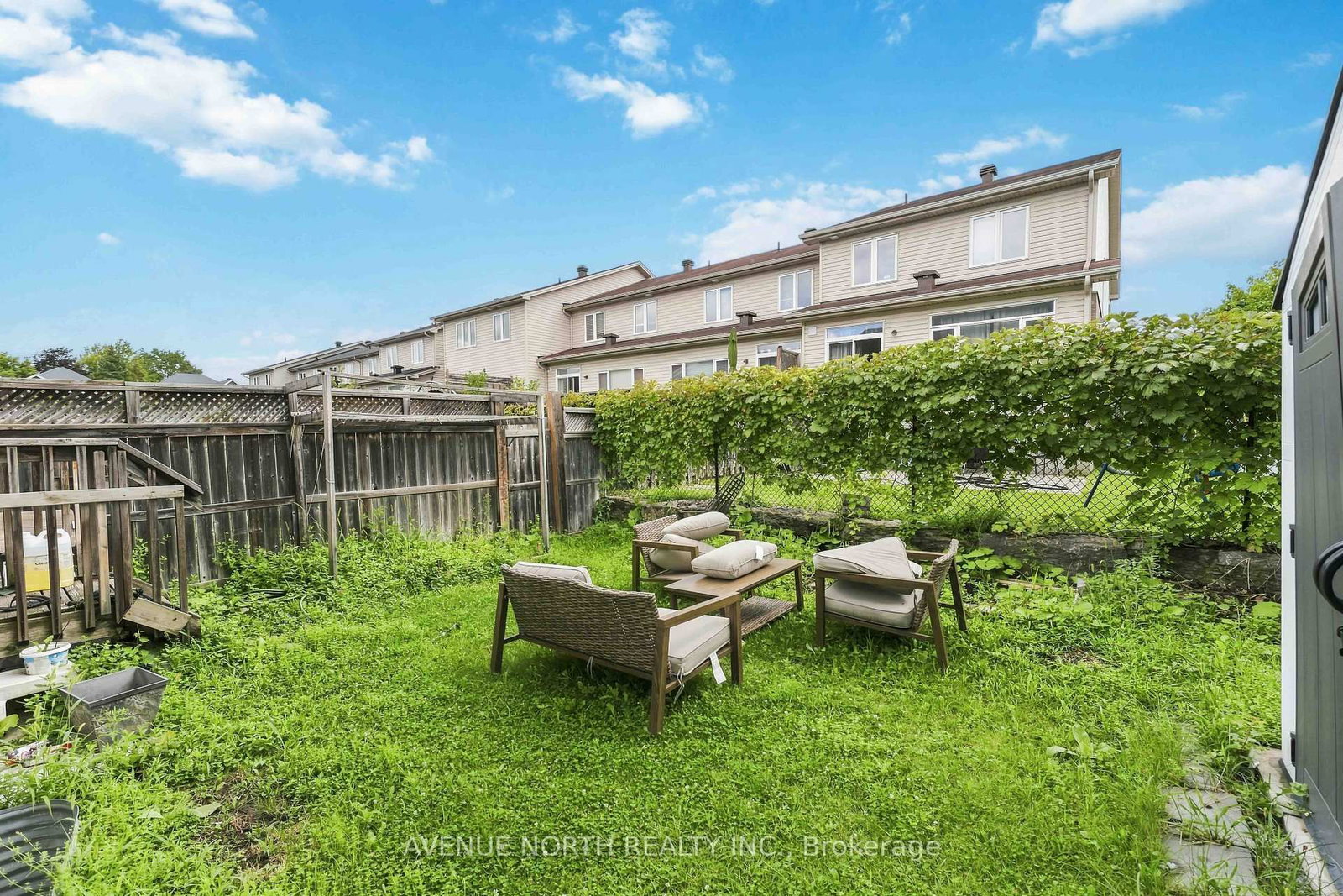 216 Cityview Crescent • Ottawa, ON photo 33