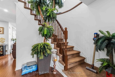 216 Cityview Crescent • Ottawa, ON photo 7