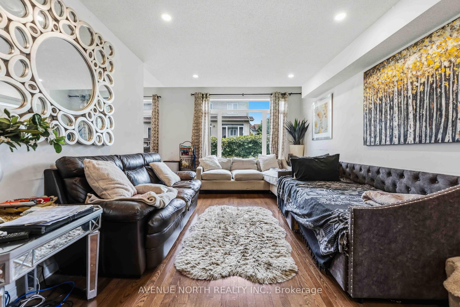 216 Cityview Crescent • Ottawa, ON photo 8