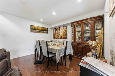 216 Cityview Crescent • Ottawa, ON photo 9