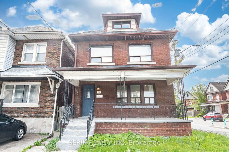 35 Chestnut Avenue