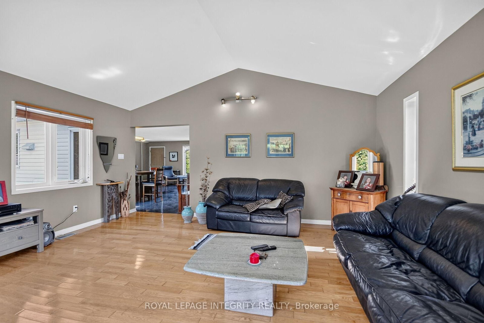 2913 Danbury Way • North Gower, ON photo 21