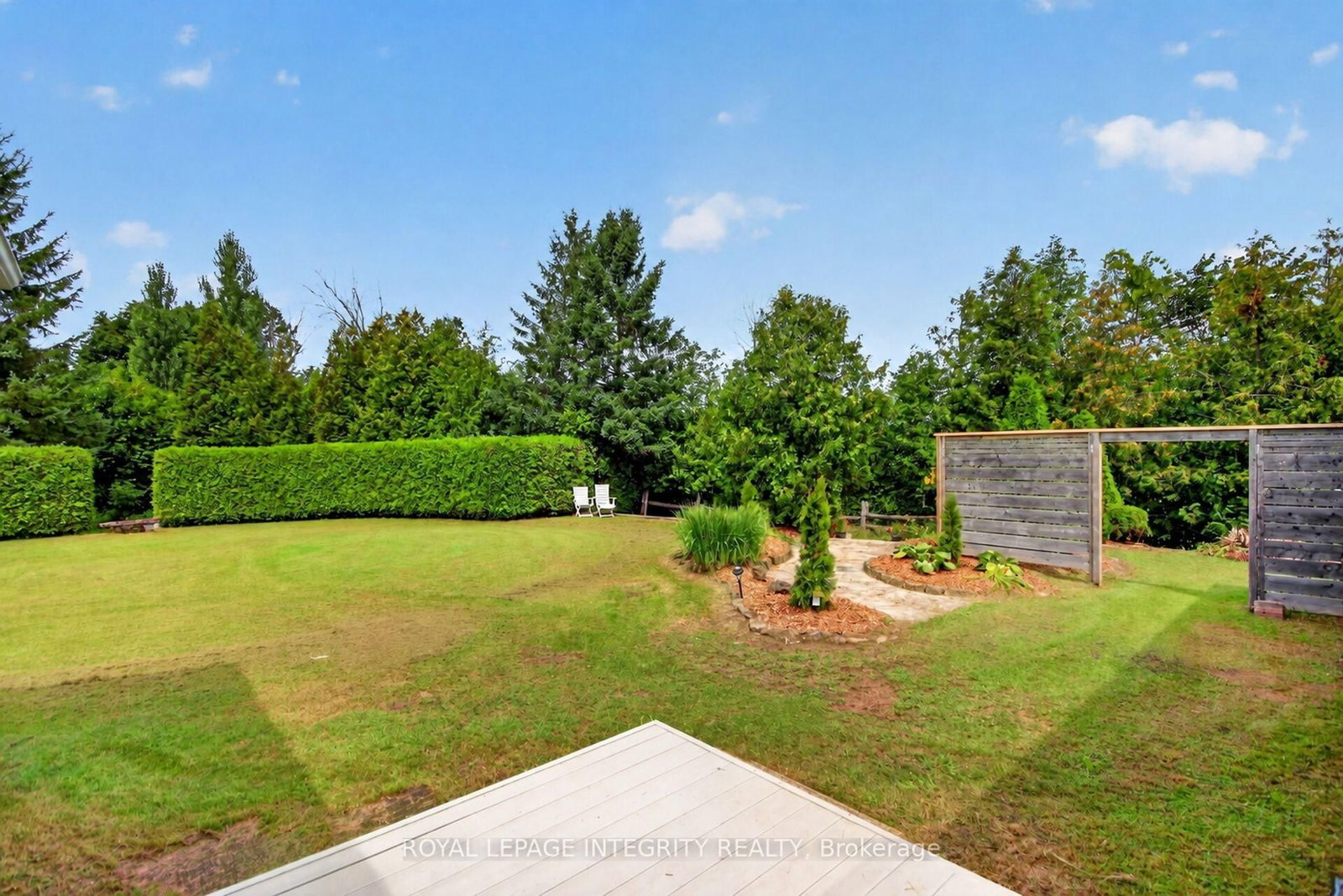 2913 Danbury Way • North Gower, ON photo 44