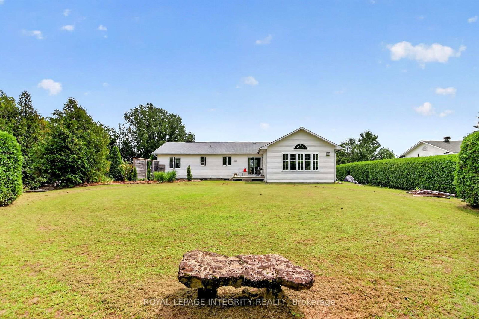2913 Danbury Way • North Gower, ON photo 47