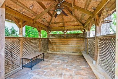 83 Devon Road • St. Catharines, ON photo 9