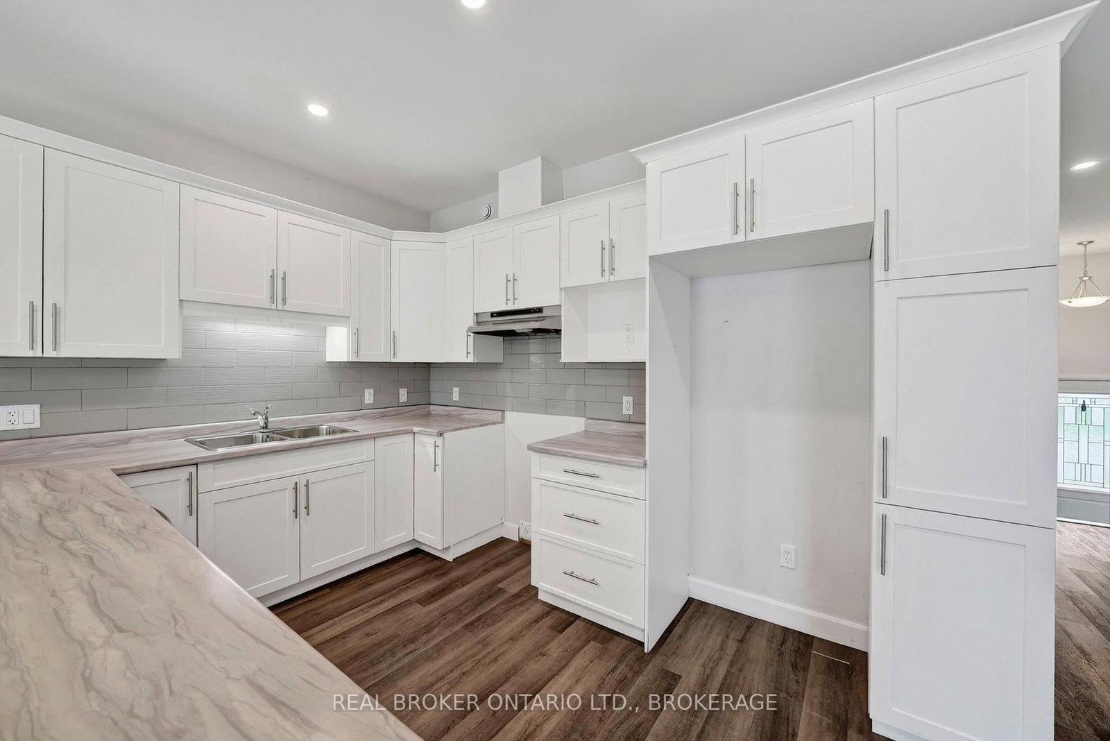 250 Lourdes Avenue • Cornwall, ON photo 15