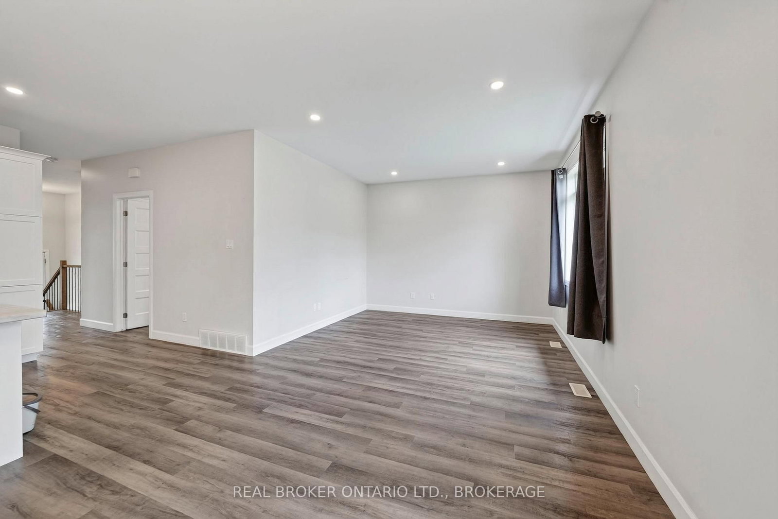250 Lourdes Avenue • Cornwall, ON photo 20