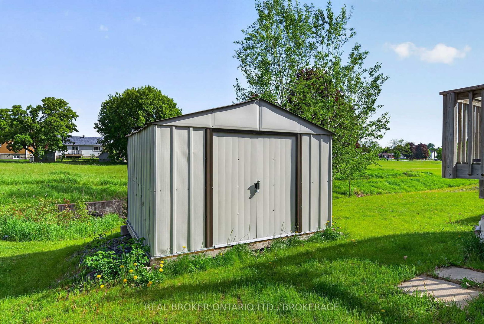250 Lourdes Avenue • Cornwall, ON photo 30