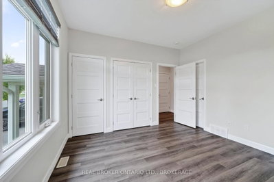 250 Lourdes Avenue • Cornwall, ON photo 6