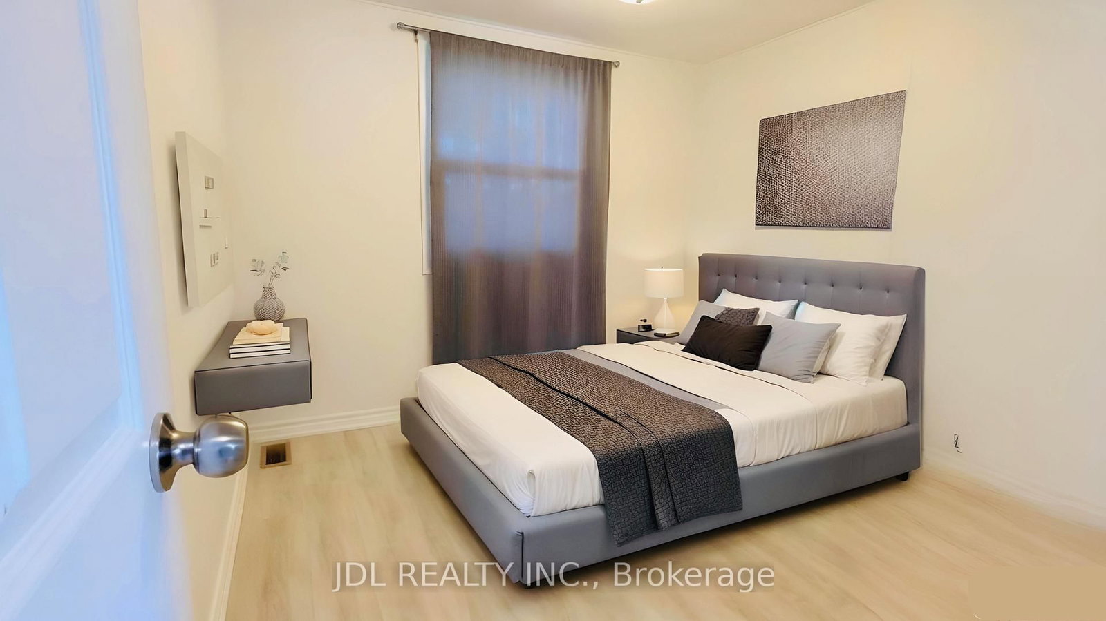 431 Keats Way • #5 • Waterloo, ON photo 14