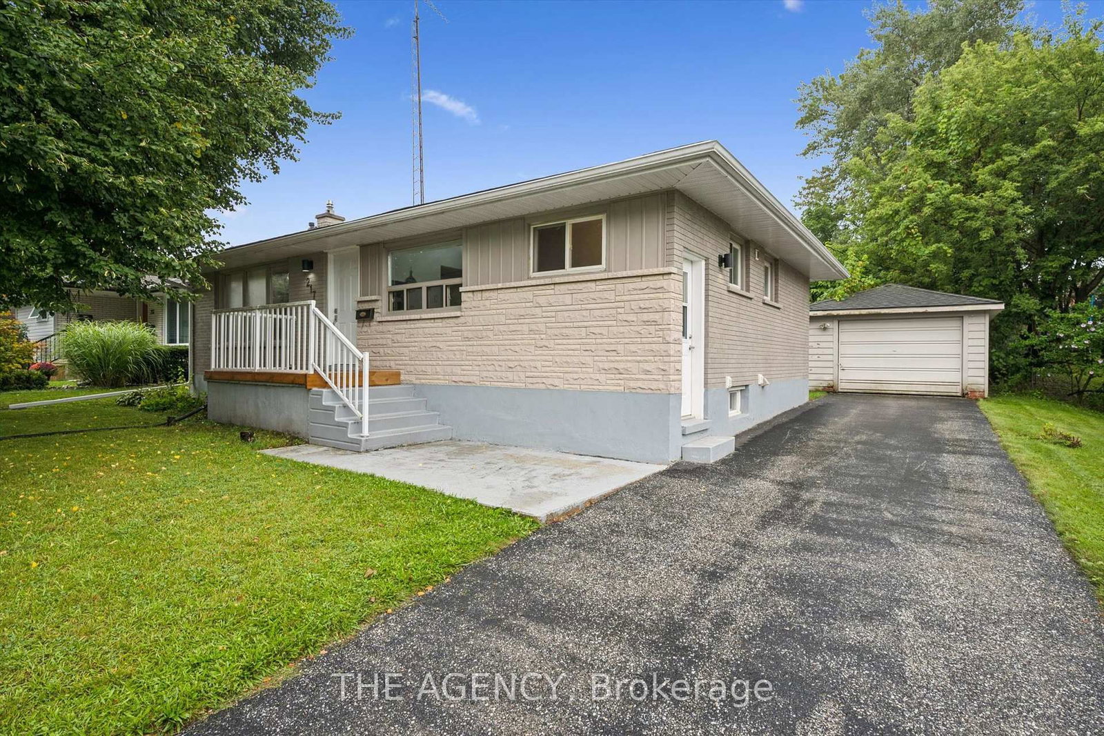 217 Mayfield Avenue • Waterloo, ON photo 3