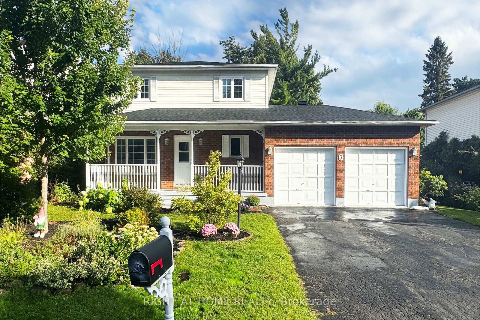 3 JOSEPH Circle • Ottawa, ON photo 1