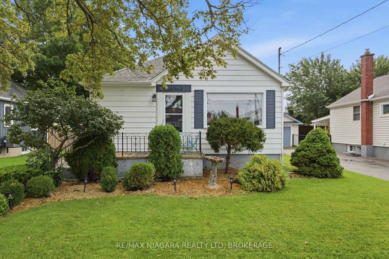222 NEFF Street • Port Colborne, ON photo 1