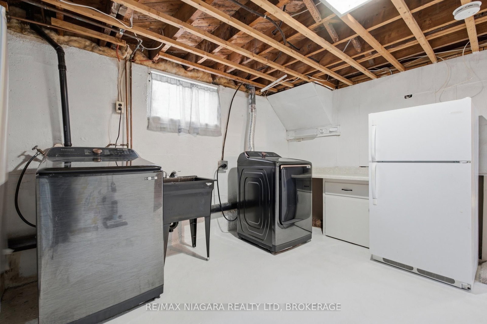 222 NEFF Street • Port Colborne, ON photo 22