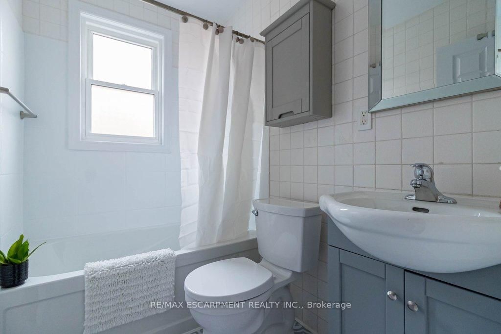 112 East 13th Street • Hamilton, ON photo 23