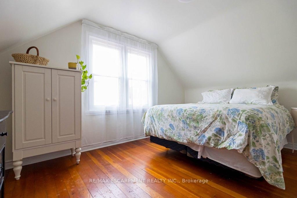 112 East 13th Street • Hamilton, ON photo 28