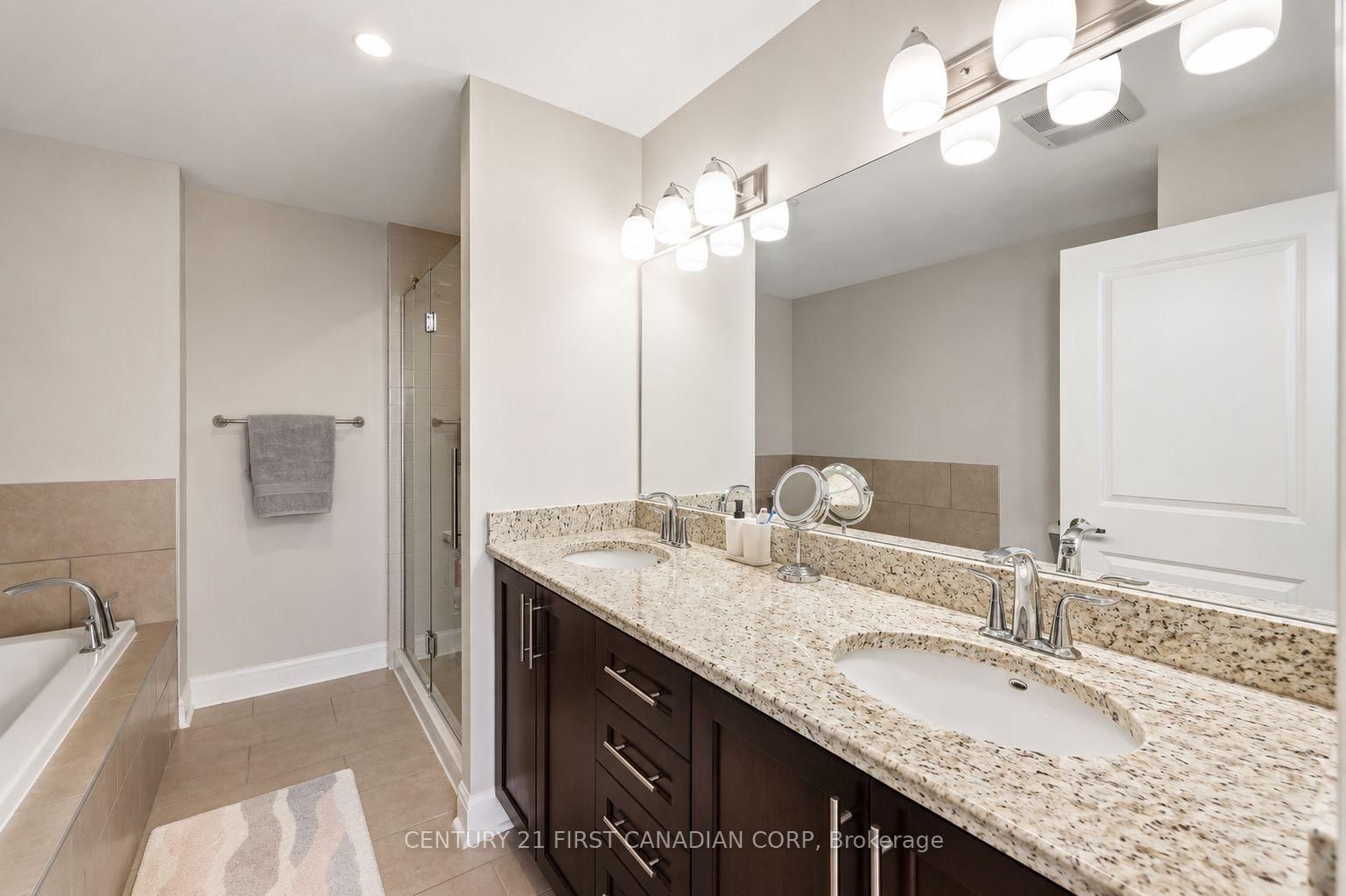 240 Village Walk Boulevard • #605 • London North, ON photo 15