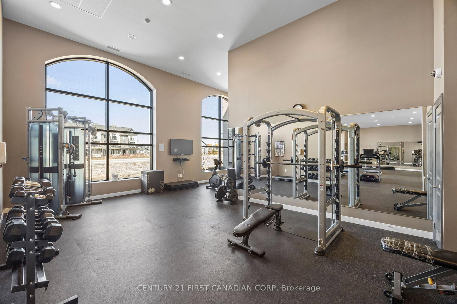 240 Village Walk Boulevard • #605 • London North, ON photo 32