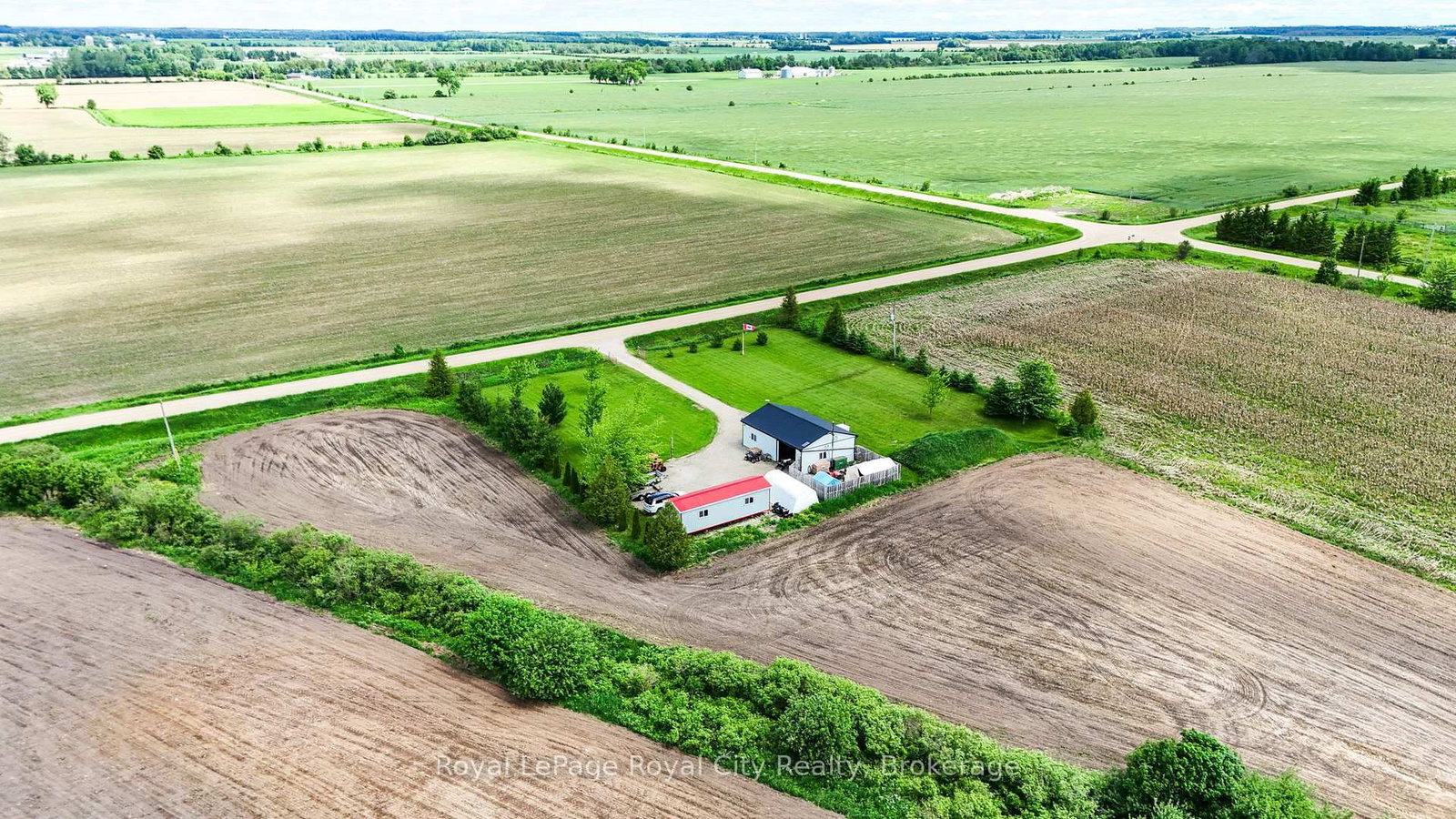 7793 Sideroad 8 Side Road E • Wellington North, ON photo 12