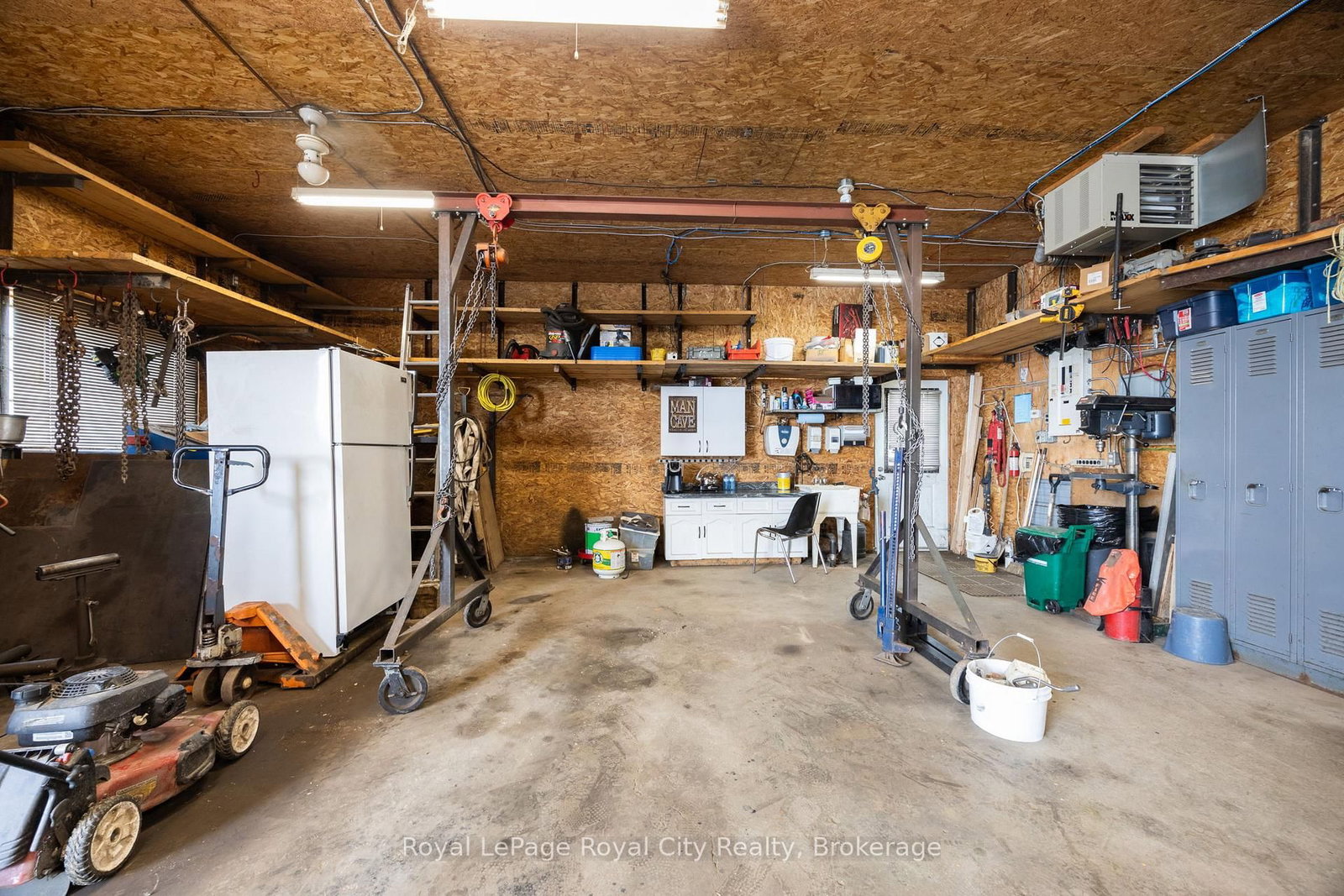7793 Sideroad 8 Side Road E • Wellington North, ON photo 23