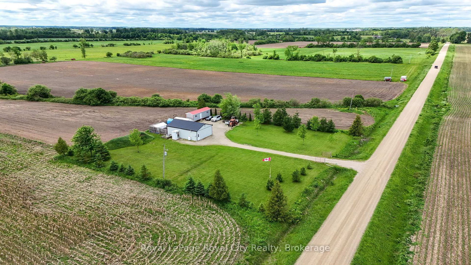 7793 Sideroad 8 Side Road E • Wellington North, ON photo 5