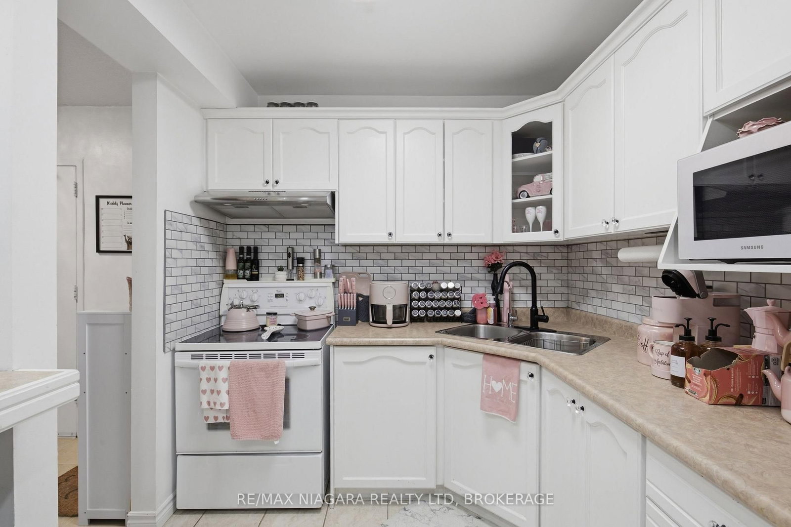 264 OAKDALE Avenue • #308 • St. Catharines, ON photo 14