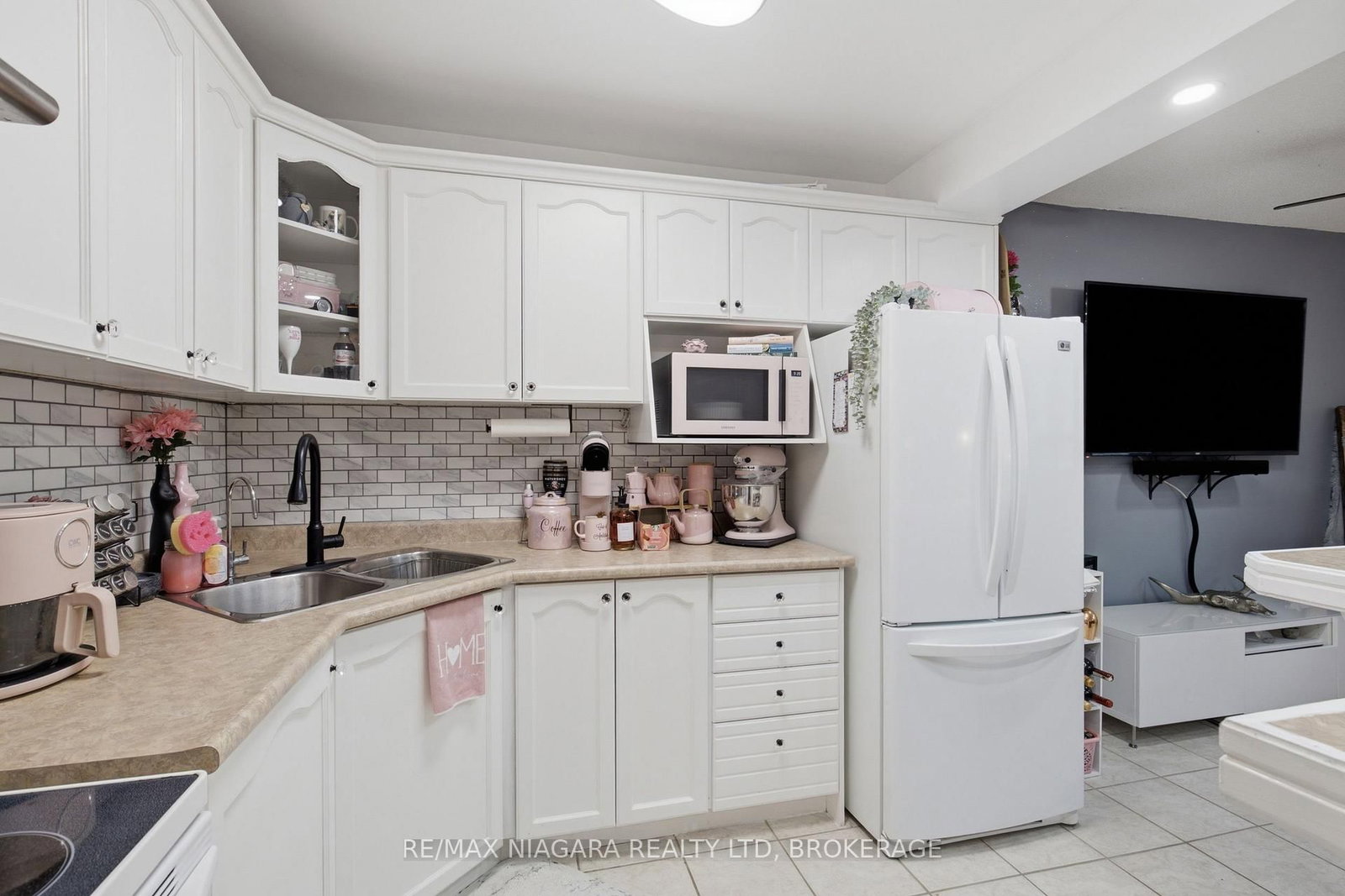 264 OAKDALE Avenue • #308 • St. Catharines, ON photo 16