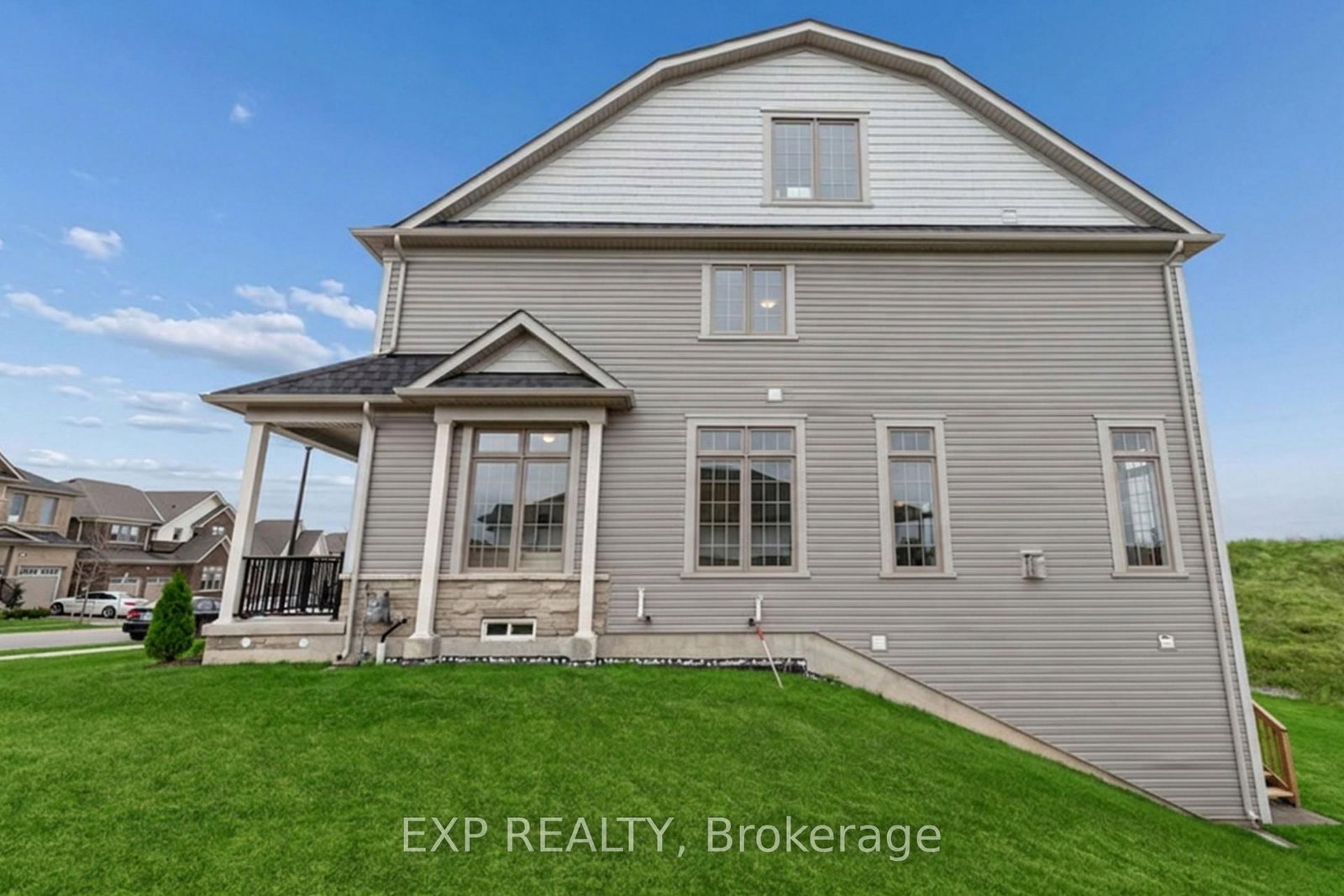 98 Rea Drive • Centre Wellington, ON photo 6