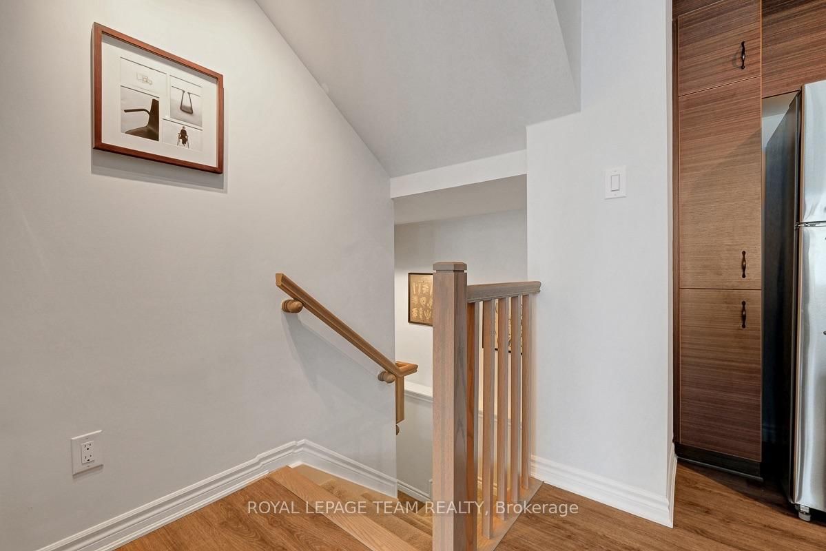 507 Takamose Private • Ottawa, ON photo 18