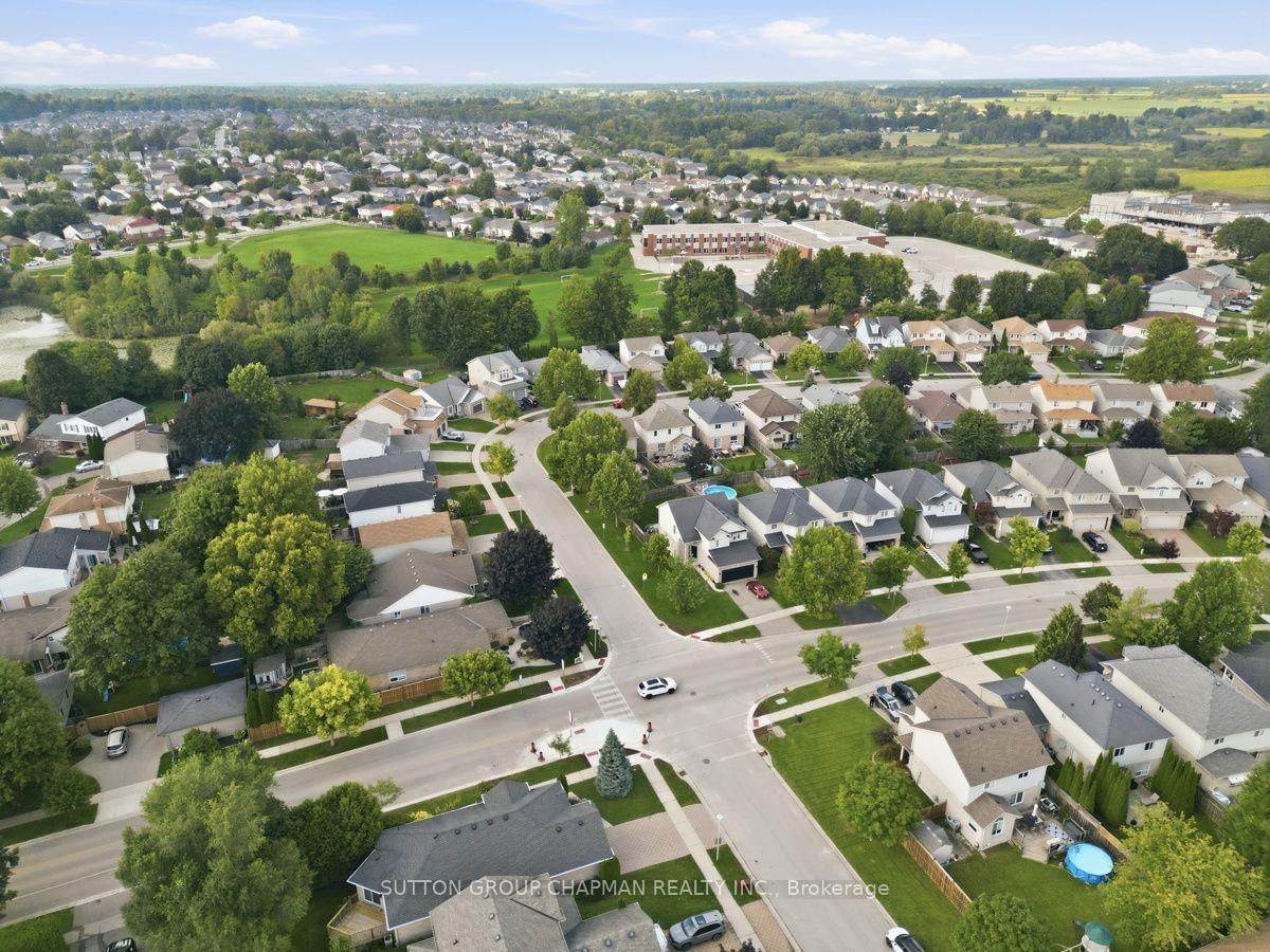 1645 Devos Drive • London North, ON photo 44