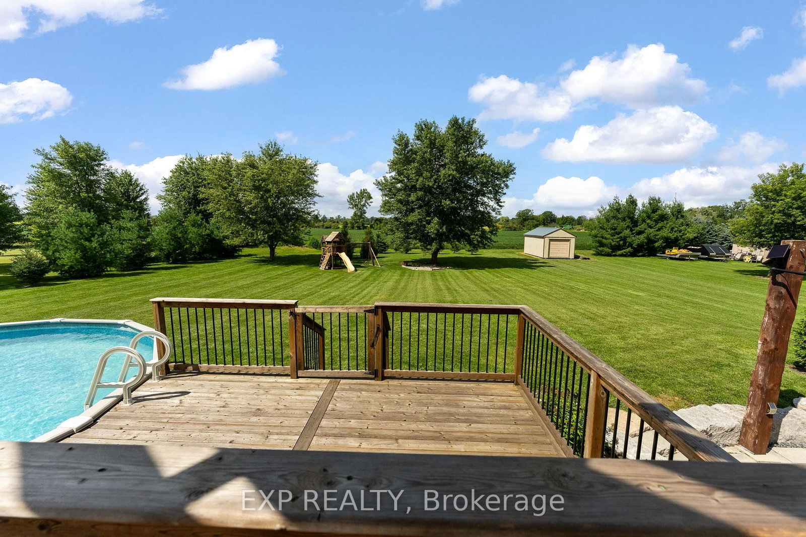 32070 Sideroad 20 Road • Wainfleet, ON photo 12