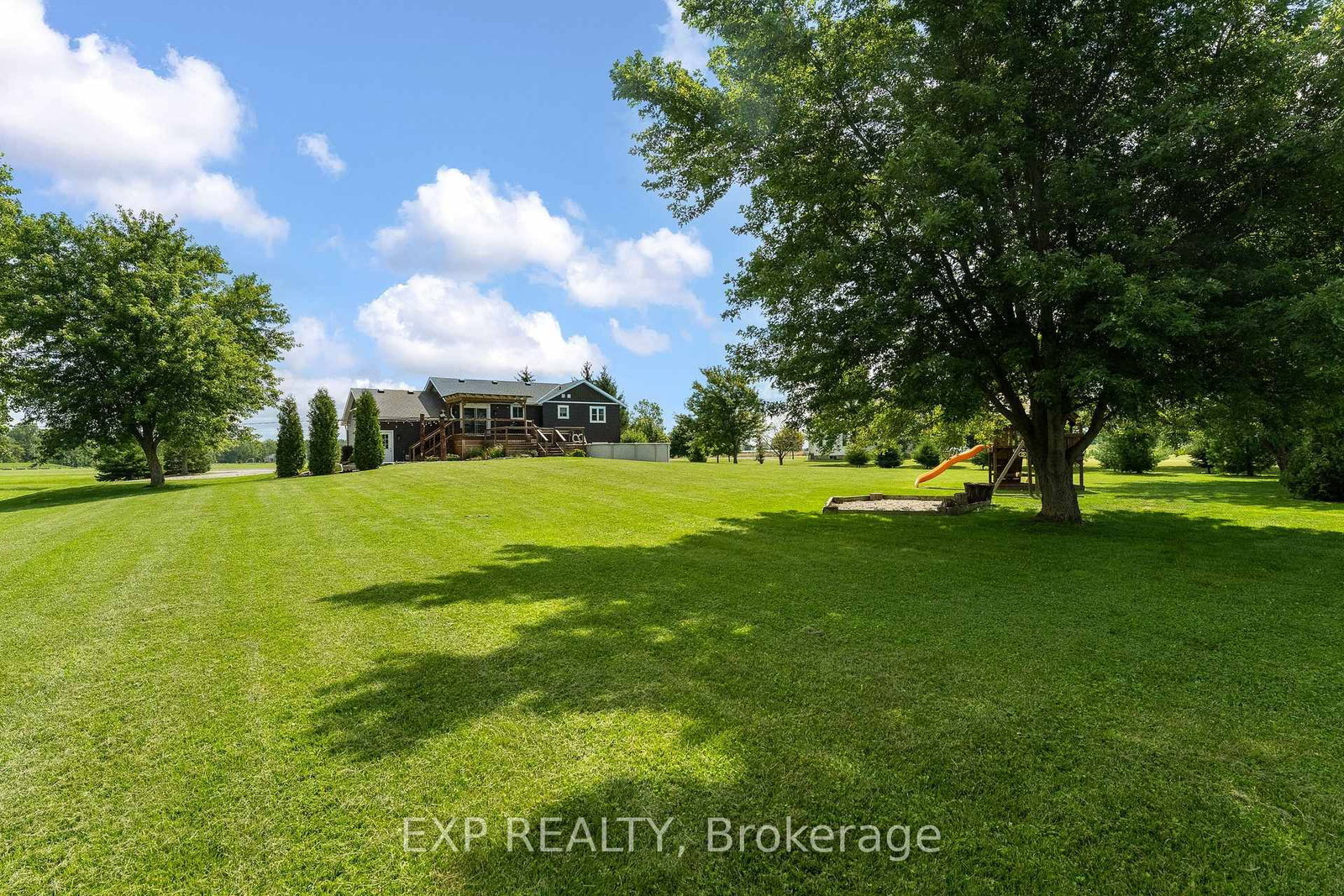 32070 Sideroad 20 Road • Wainfleet, ON photo 16