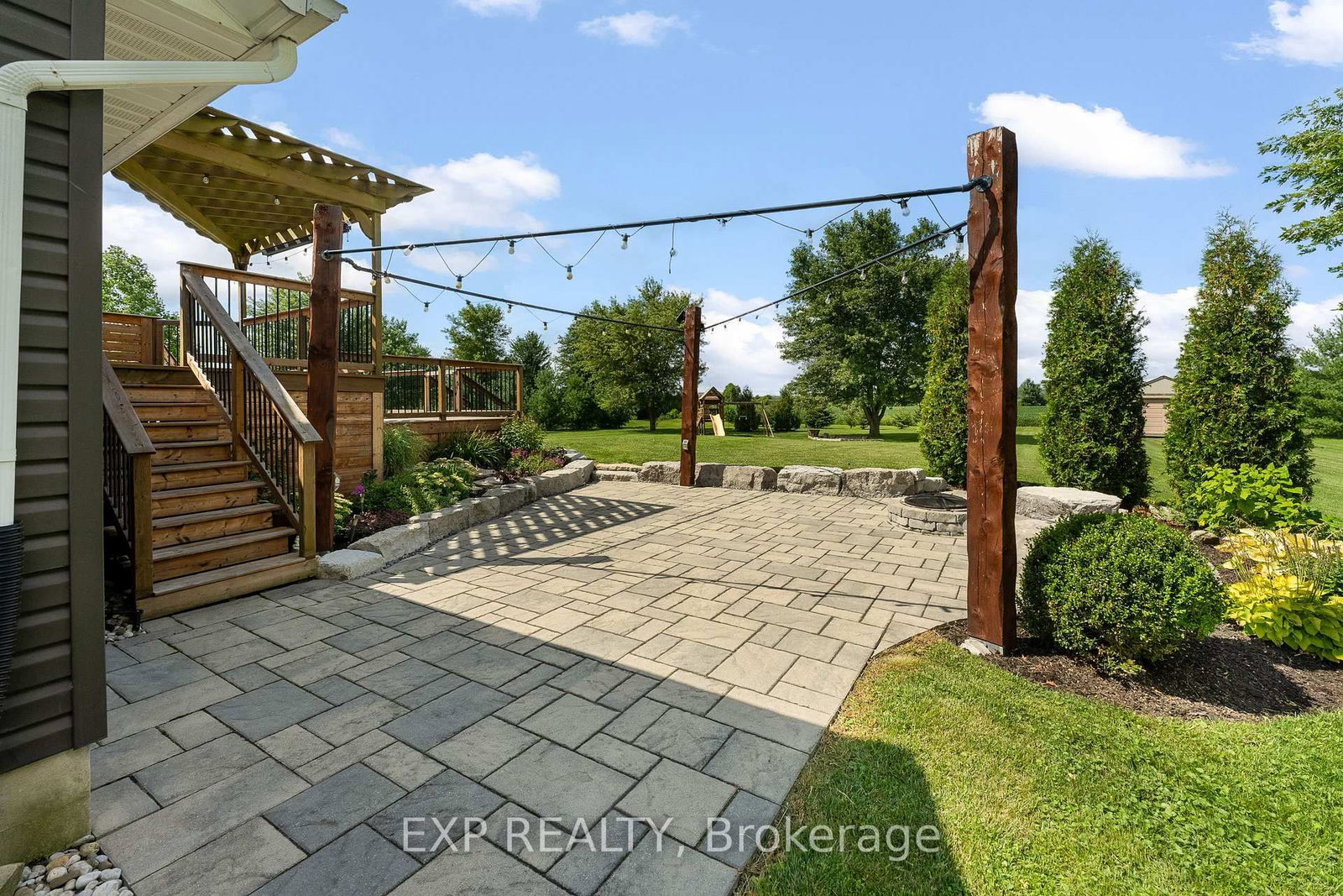 32070 Sideroad 20 Road • Wainfleet, ON photo 5