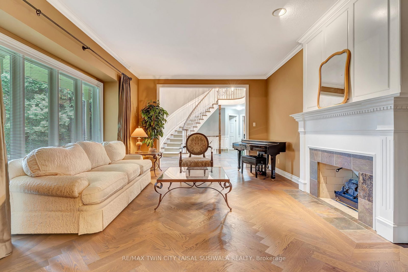 22 Deerpath Court • Cambridge, ON photo 13