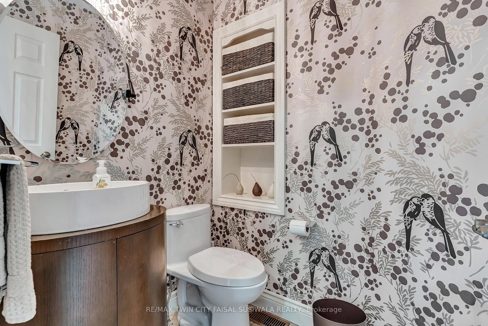 22 Deerpath Court • Cambridge, ON photo 26